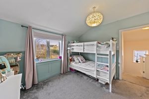 Bedroom- click for photo gallery